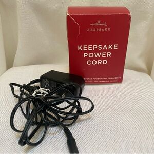 Hallmark Keepsake Power Cord For Keepsake Power Ornaments (2017-) Cord Only Pics